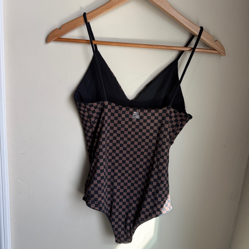 Mai One-piece ribbed bodysuit - Picture 7 of 8